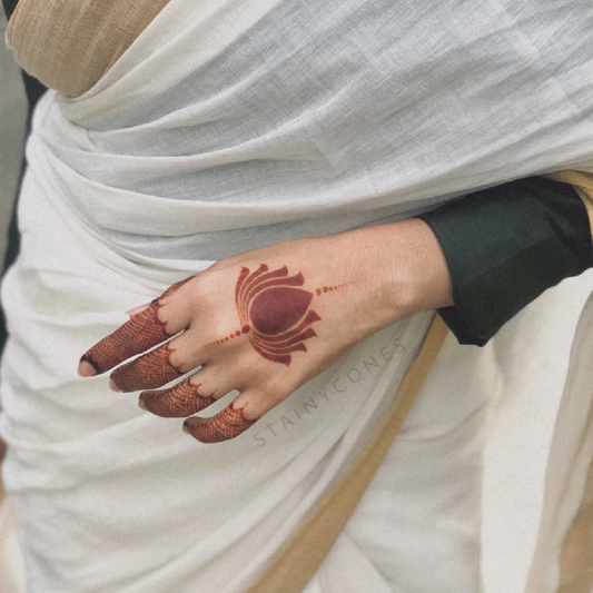 Minimal Lotus-Inspired Mehndi Design Stencil
